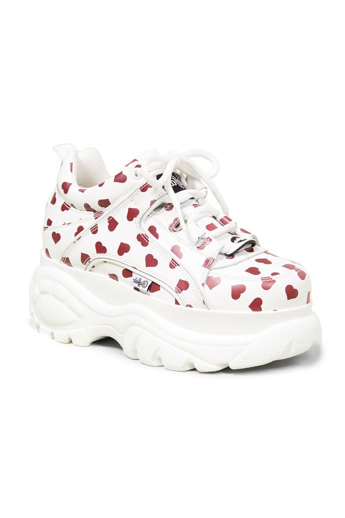 Jaké „ugly sneakers” jsou z nových kolekcí vaše nejoblíbenější? Tady je našich 10 favoritů: