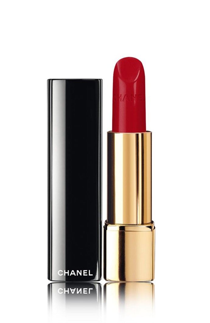 Chanel

Chanel Rouge Intense Long-wear Lip Colour

odstín Pirate
