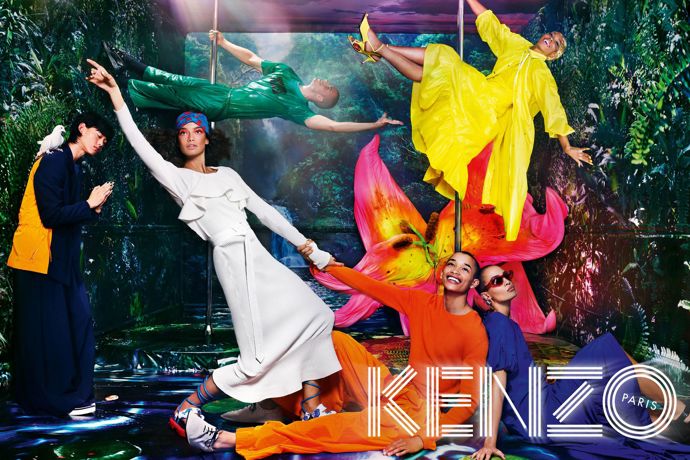 Kenzo

Modelky: tanečníci, hudebníci, studenti a Wendy Leon


Fotograf: David LaChapelle
