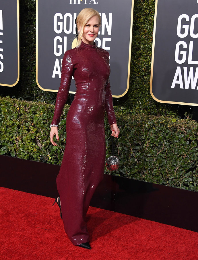 Nicole Kidman v šatech Michael Kors Collection a špercích Jennifer Behr
