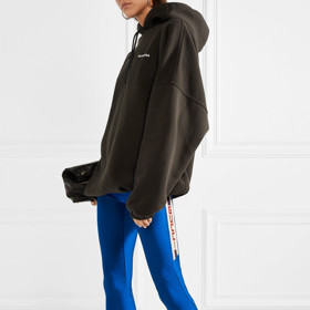 Gucci, 9500 Kč
