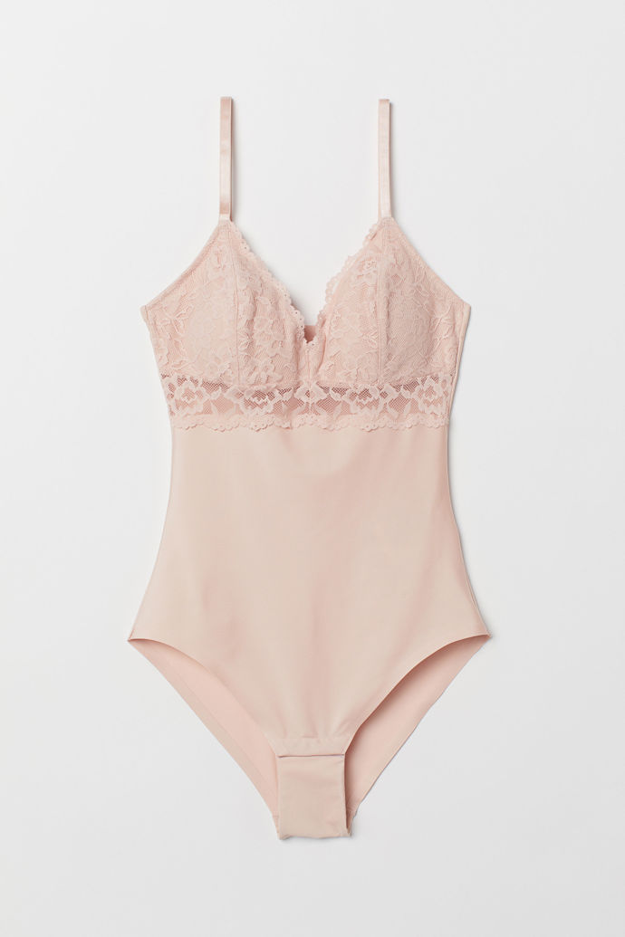 body, H&M, 899 Kč
body, H&M, 899 Kč