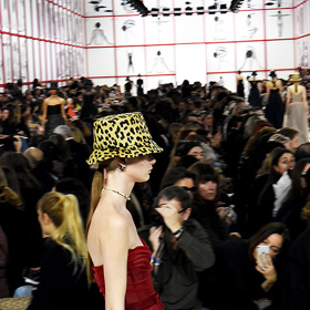 Módní show Dior FW19: Módní show Dior FW19: