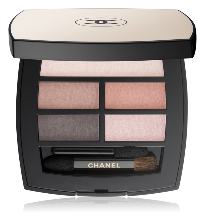 Chanel Les Beiges, 1490 Kč
