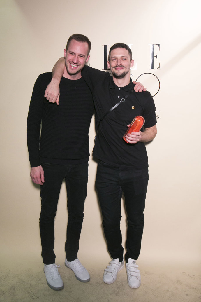 Designér Lukáš Novák si odnesl ocenění v kategorii nejlepší stolní doplňky za kolekci váz Lost and Found.
