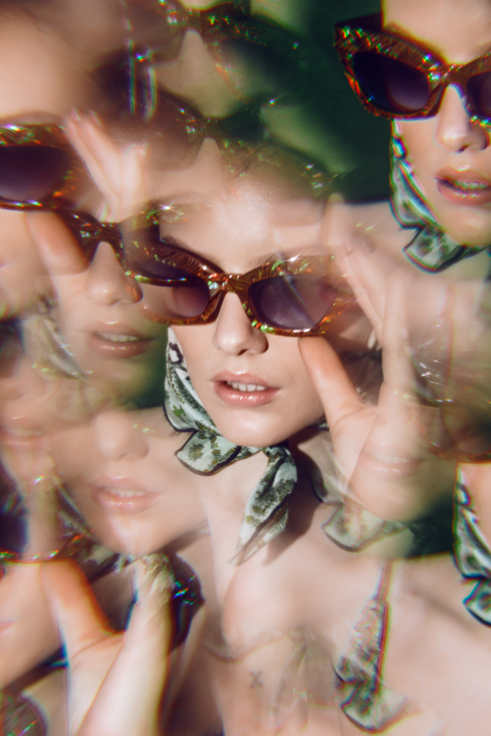Prohlédněte si všechny fotografie z focení H&M Conscious Exclusive v naší galerii: 