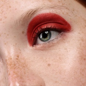 MAKE-UP TEREZA MATĚJIČNÁ 

FOTO LUCIE KRYŠTOFOVÁ
