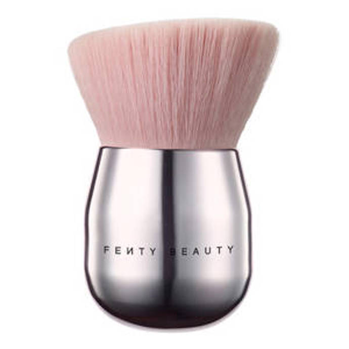 Kabuki štětec, Fenty Beauty 160 Face & Body Kabuki Brush
