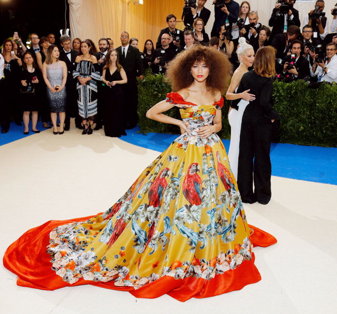 Zendaya, šaty Dolce & Gabbana, 2017
