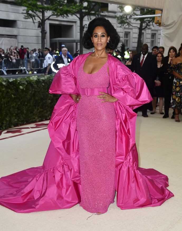 Tracee Ellis Ross sice byla mimo téma, ale vypadala úžasně, 2018
