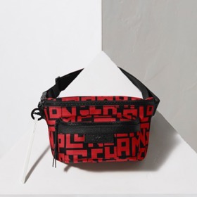 Fascinující, smělý, neodolatelný. Představujeme vám Longchamp LGP: Fascinující, smělý, neodolatelný. Představujeme vám Longchamp LGP: