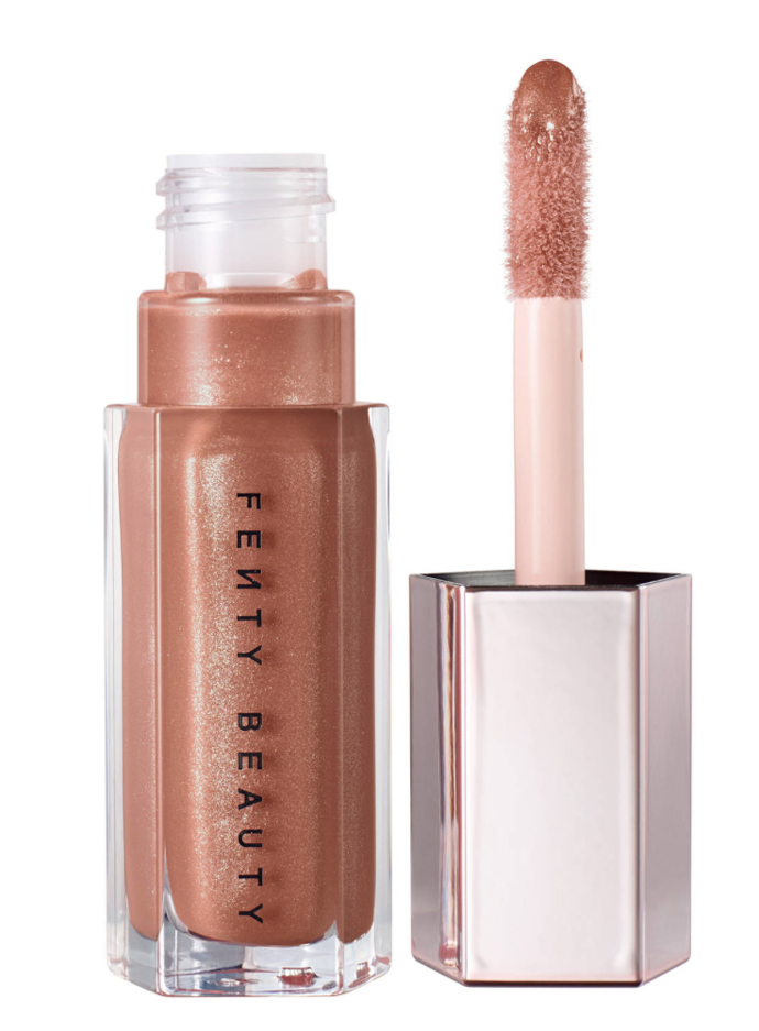 Lesk na rty Gloss Bomb Universal Lip Luminizer, Fenty Beauty, 430 Kč
