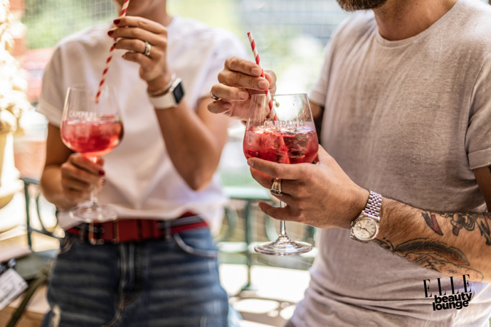 Co jen víc než sklenka Campari na našem balkónu? 
