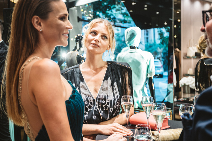 Kdo si nenechal ujít party v butiku Elisabetta Franchi? 