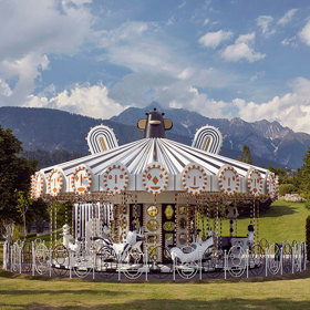 Swarovski kolotoč v Kristallwelten Swarovski kolotoč v Kristallwelten