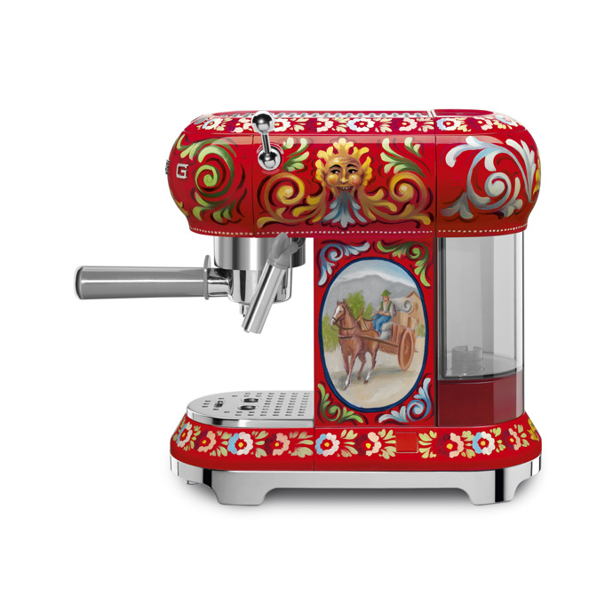 Které kuchyňské doplňky SMEG jste si zamilovali vy? My chceme všechny! 