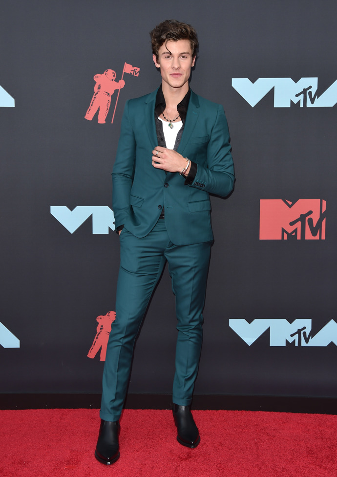 Shawn Mendes
