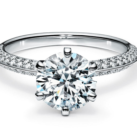 Pave Tiffany® Setting Engagement Ring
Cena od 500.000,- Kč
Pave Tiffany® Setting Engagement Ring
Cena od 500.000,- Kč