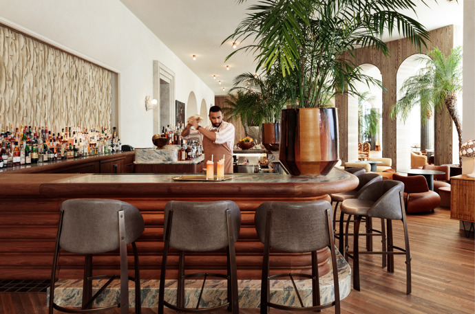 Projděte si hotel Santa Monica Proper od Kelly Wearstler krůček po krůčku: