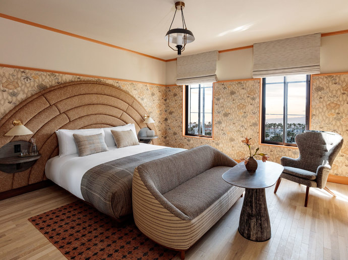 Projděte si hotel Santa Monica Proper od Kelly Wearstler krůček po krůčku: