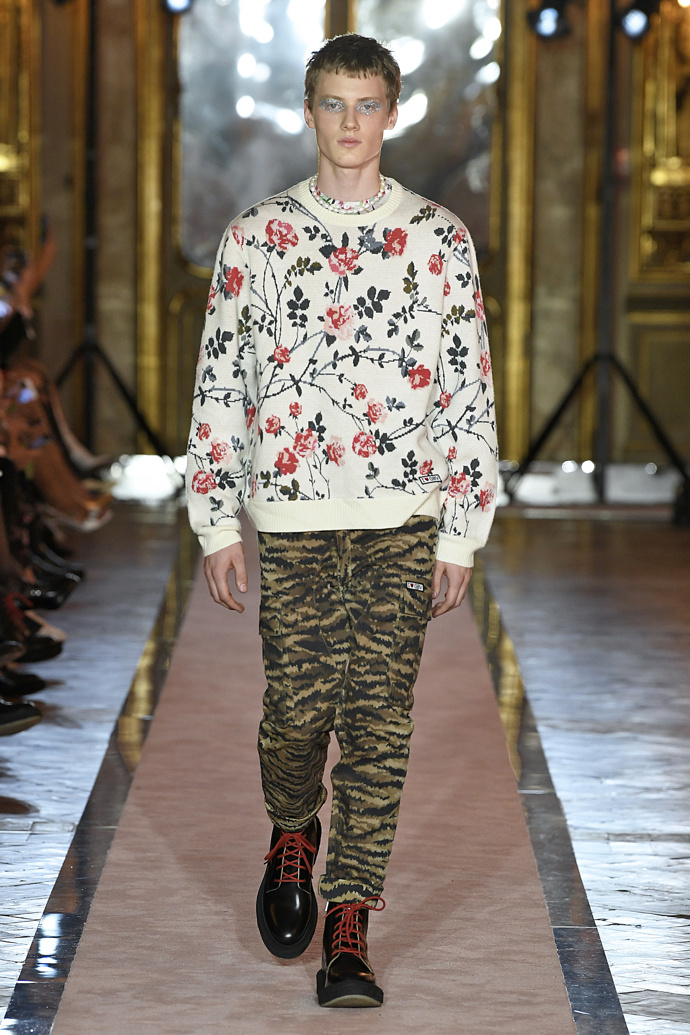 Módní přehlídka Giambattista Valli x H&M: 