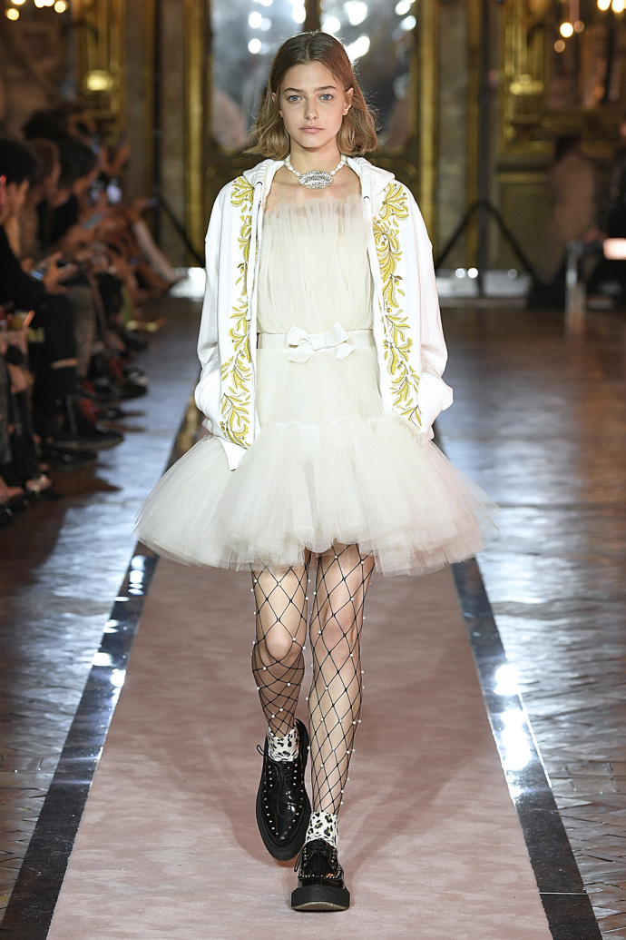 Módní přehlídka Giambattista Valli x H&M: 