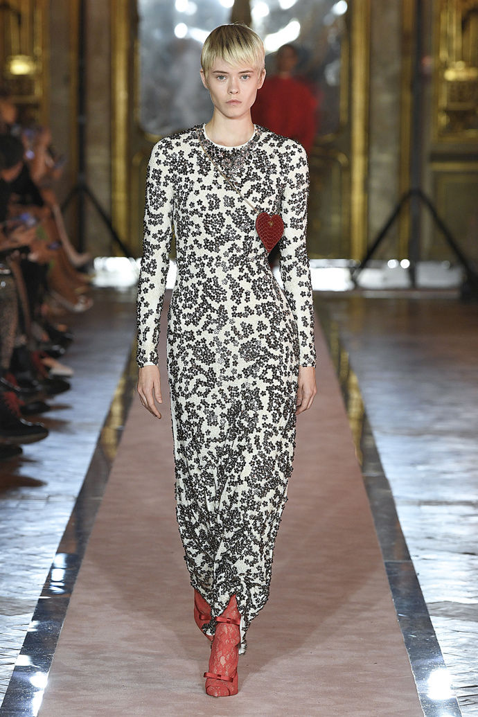 Módní přehlídka Giambattista Valli x H&M: 
