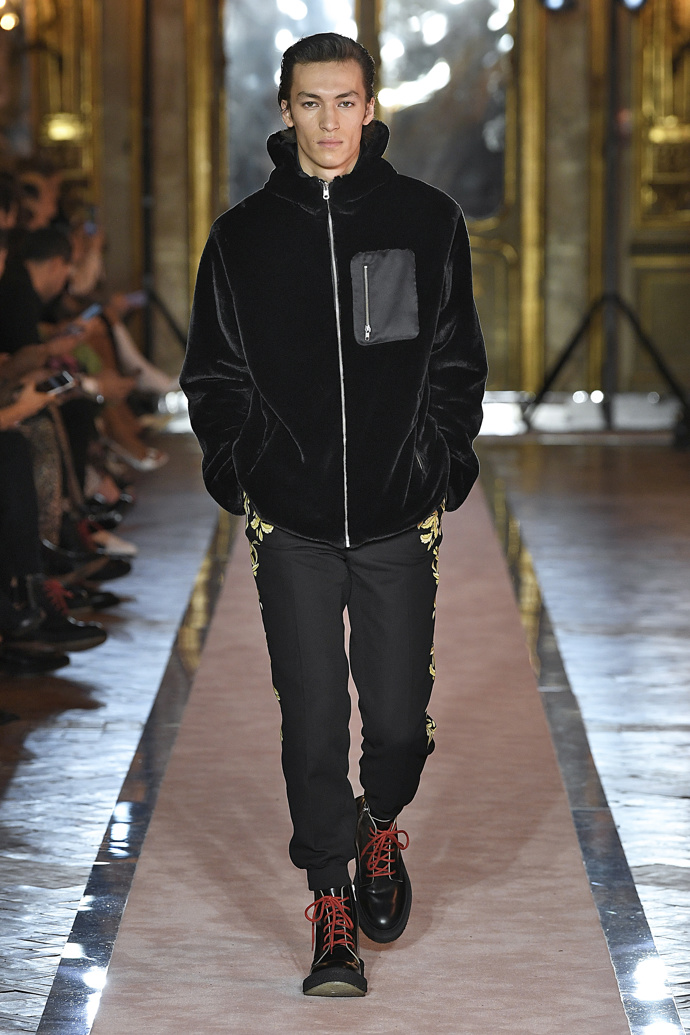 Módní přehlídka Giambattista Valli x H&M: 