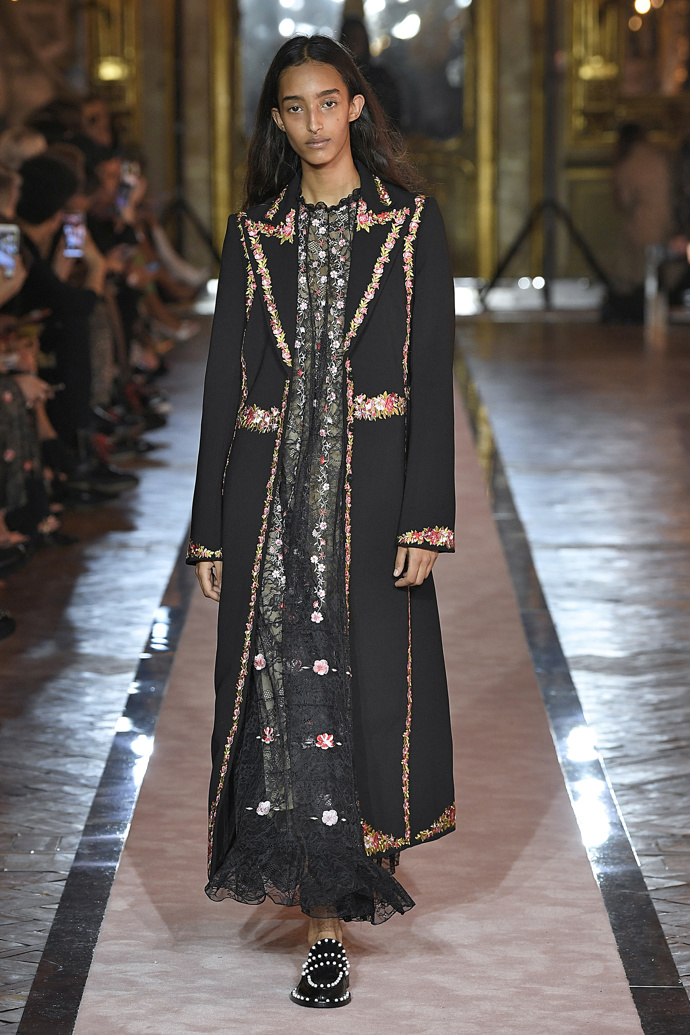 Módní přehlídka Giambattista Valli x H&M: 