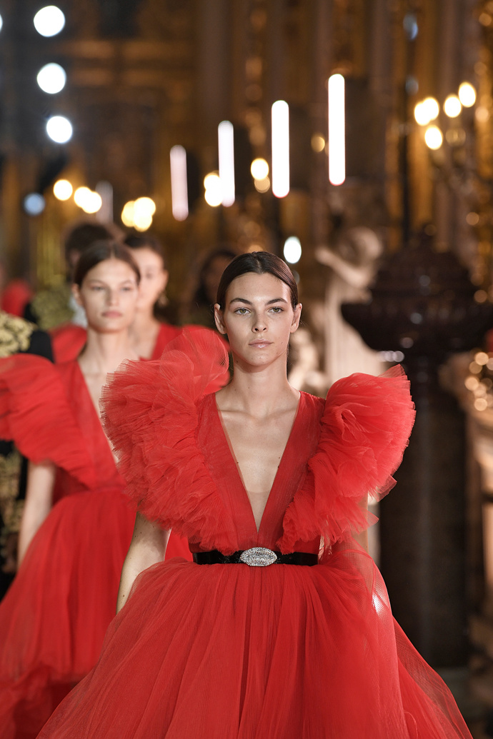 Módní přehlídka Giambattista Valli x H&M: 