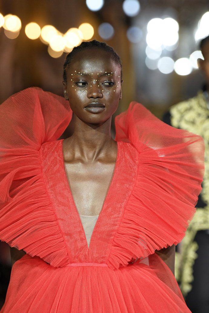Módní přehlídka Giambattista Valli x H&M: 