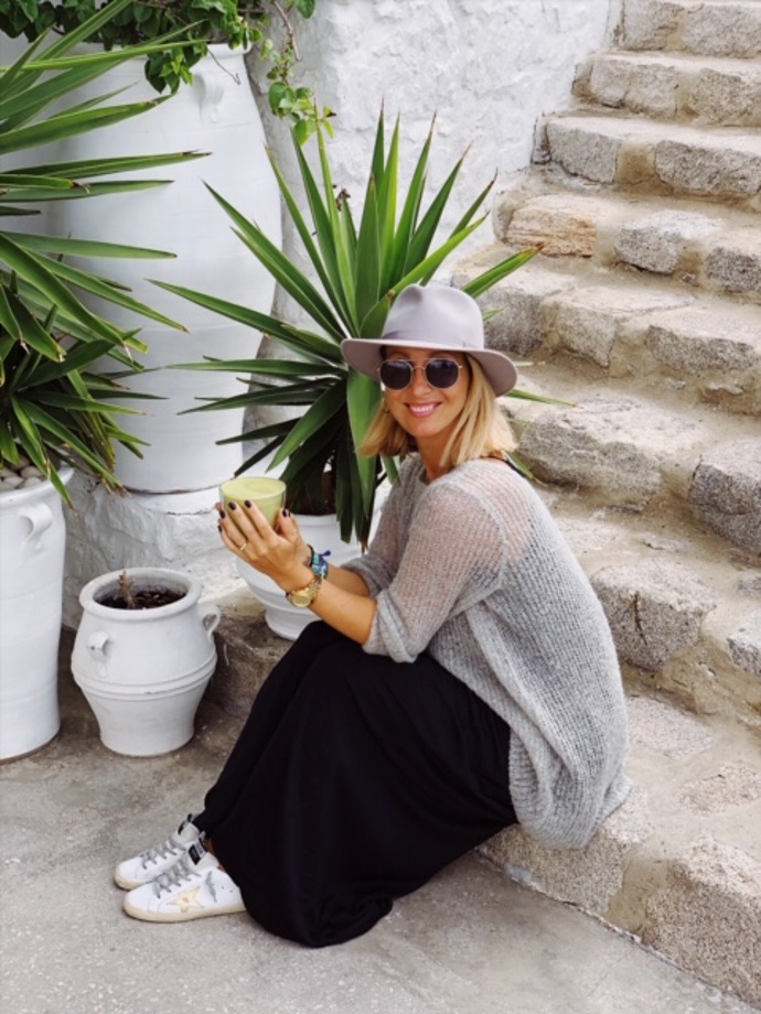 Podívejte se do galerie, jak si užila Mykonos Katherina Lambert: 