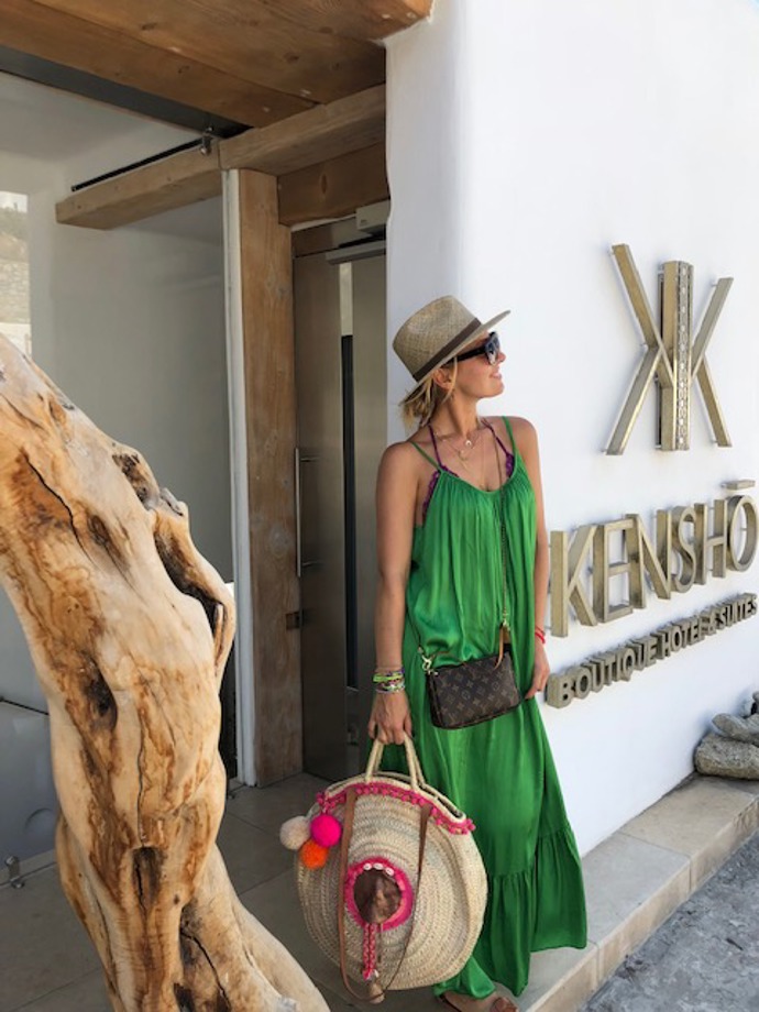 Podívejte se do galerie, jak si užila Mykonos Katherina Lambert: 