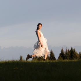 Podívejte se na celý editorial nejnovější kolekce Martina Kohouta očima fotografa Jiřího Kralovce: