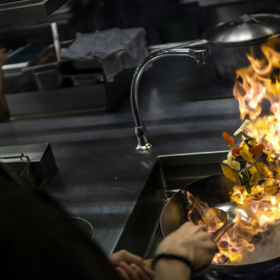 Podívejte se s ELLE do restaurace Buddha-Bar a zamlsejte si očima: Podívejte se s ELLE do restaurace Buddha-Bar a zamlsejte si očima: