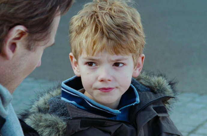 Postava: Sam
Herec: Thomas Brodie-Sangster
Proč ho milujeme: Protože si podle nás zahrál jednu z nejsladších dětských rolí vůbec.
Postava: Sam
Herec: Thomas Brodie-Sangster
Proč ho milujeme: Protože si podle nás zahrál jednu z nejsladších dětských rolí vůbec.