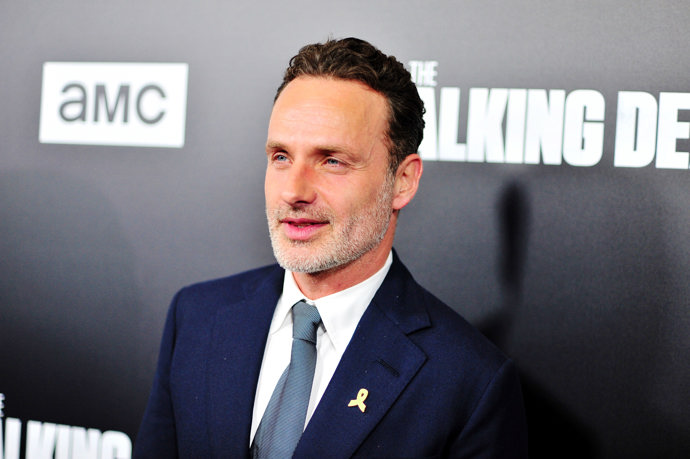 Andrew Lincoln
Co dělá dnes?
Andrew je nejlépe známý pro jeho roli Ricka Grimese v seriálu The Walking Dead.
Andrew Lincoln
Co dělá dnes?
Andrew je nejlépe známý pro jeho roli Ricka Grimese v seriálu The Walking Dead.