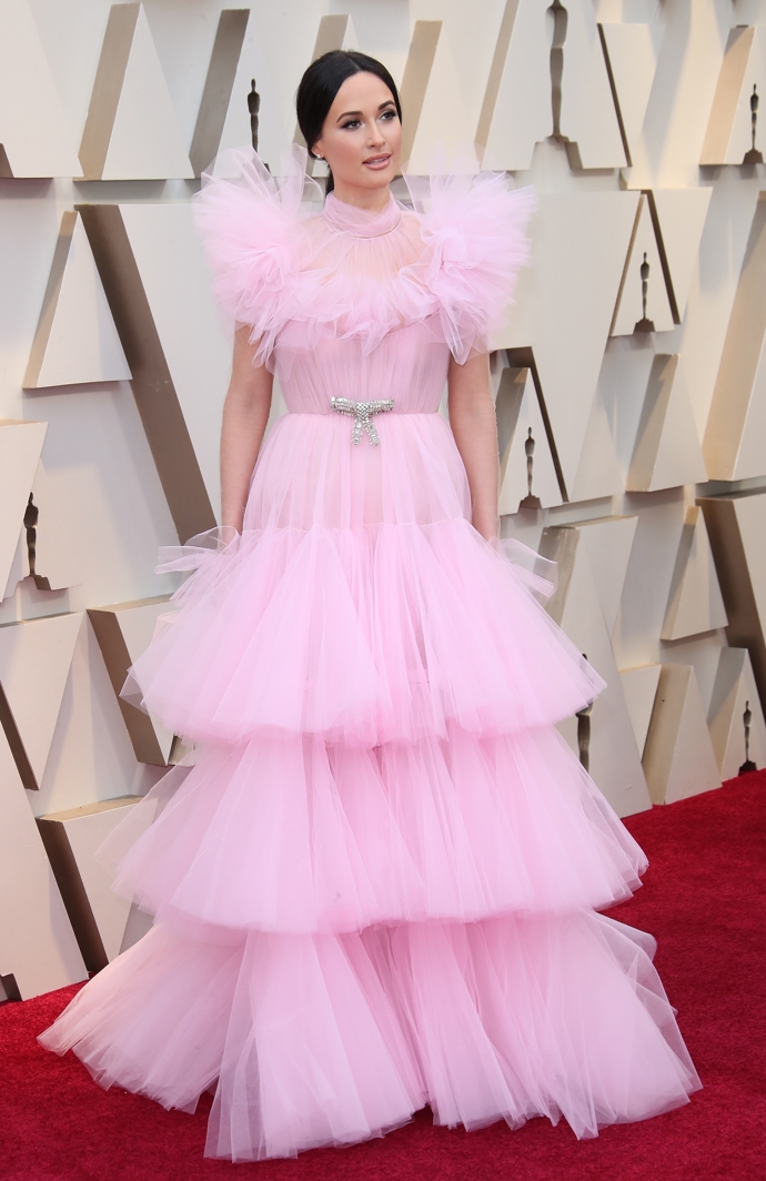 Kacey Musgraves

Na předávání cen Academy Awards v modelu Giambattista Valli.
