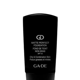 Lehký matující make-up, Matte Perfect Foundation, GA-DE, 681 Kč
Lehký matující make-up, Matte Perfect Foundation, GA-DE, 681 Kč