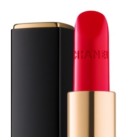 intenzivní dlouhotrvající rtěnka, Chanel Rouge Allure, odstín 104 Passion, 915 Kč
intenzivní dlouhotrvající rtěnka, Chanel Rouge Allure, odstín 104 Passion, 915 Kč