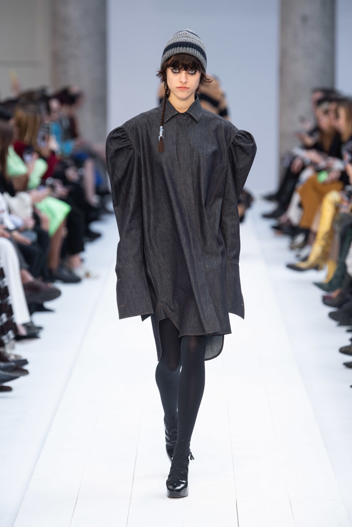 Podívejte se na naše nejoblíbenější looky z přehlídky Max Mara FW20: