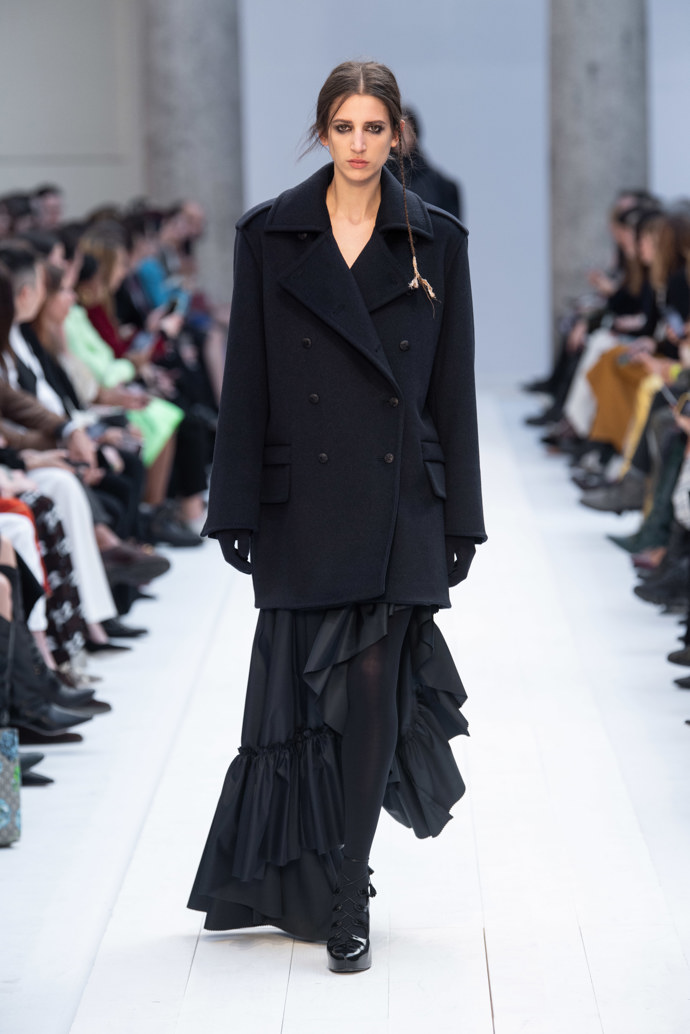 Podívejte se na naše nejoblíbenější looky z přehlídky Max Mara FW20: