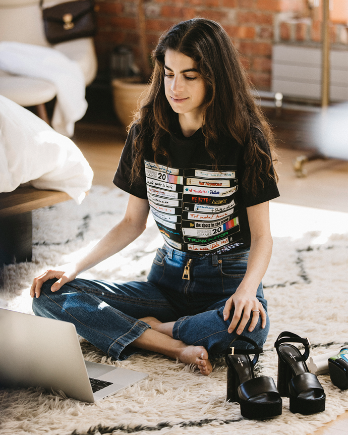 Jak nosit nové modely Louis Vuitton podle Leandry Medine Cohen? Podívejte se do naší galerie: