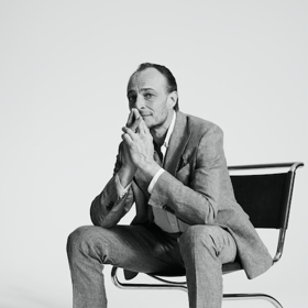 Podívejte se na celou kampaň Pietro Filipi SS20: