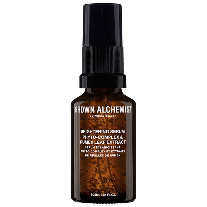 Sérum, Brightening Serum: Phyto-Complex & Rumex Leaf Extract, GROWN ALCHAMIST, prodává Douglas.cz, 1800 Kč, 
