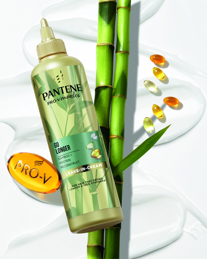 Proteinový balzám na vlasy bez oplachování Go Longer, PANTENE Miracles, prodává DM.cz, 129 Kč
