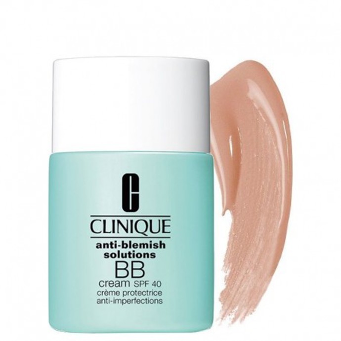 Matující BB krém SPF 40, Anti-Blemish Solutions BB Cream, CLINIQUE, prodává Sephora.cz, 930 Kč
