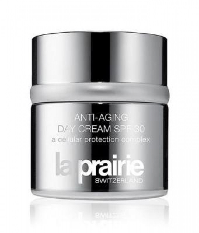 Lehká denní emulze SPF 30, LA PRAIRIE, prodává Sephora.cz, 6 500 Kč

