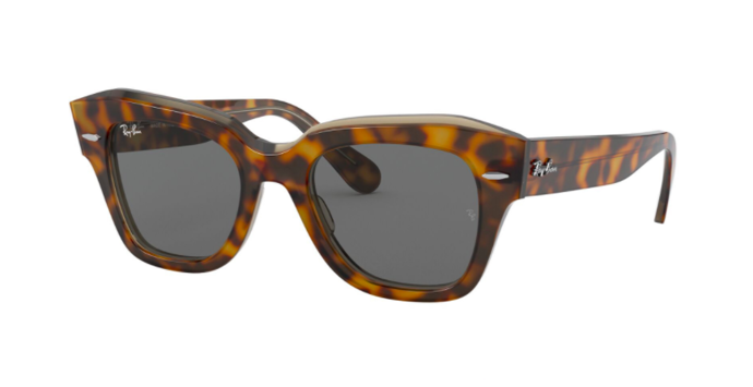 Ray Ban

