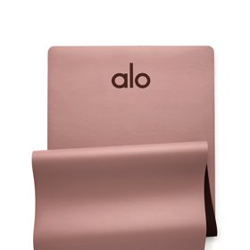 Alo Yoga, 2990 Kč
Alo Yoga, 2990 Kč